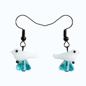 Indio Jewelry Unique Mother of Pearl Birds Flower Earrings #130